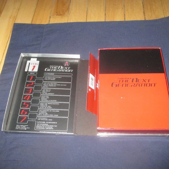 Star Trek The Next Generation: The Complete First Season (DVD, 2002, 7-Disc Set) - Picture 3 of 12